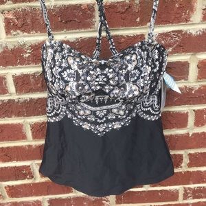 Athleta NWT black tankini. 32B/C